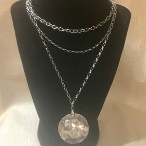 Silpada hammered circle/disc necklace